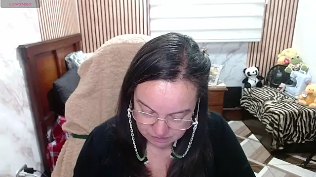 Snapshot of Sonialorens_ chatting on April 2026 09:40:02 PM Sonialorens online show from April 2026 09:40:02 PM
