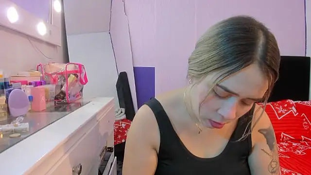 Byanca Winklar online show from December 2024 05:23:02 PM