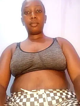 Snapshot of queennisha2 chatting on February 2026 02:02:01 PM queennisha2 online show from February 2026 02:02:01 PM