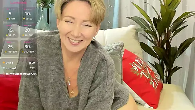 AkexandraFix online show from December 2024 04:06:01 PM