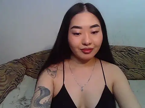 Snapshot of Aleksa_Blackdream chatting on November 2025 12:10:02 AM Aleksa Blackdream online show from November 2025 12:10:02 AM