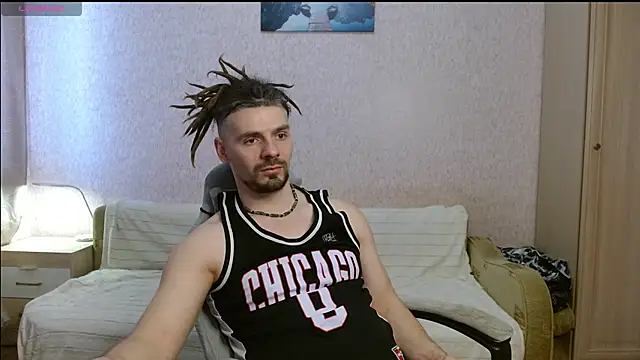 Snapshot of Aestheticguy101 chatting on March 2026 10:52:01 AM Aestheticguy101 online show from March 2026 10:52:01 AM