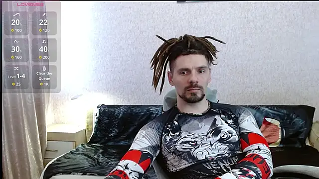 Snapshot of Aestheticguy101 chatting on April 2026 09:42:02 AM Aestheticguy101 online show from April 2026 09:42:02 AM