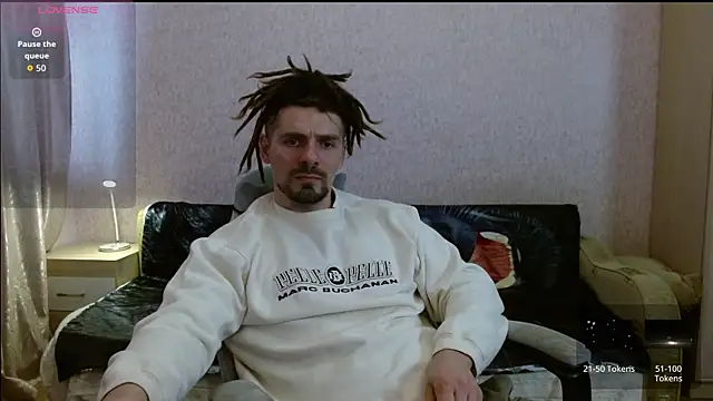Snapshot of Aestheticguy101 chatting on April 2026 01:49:02 PM Aestheticguy101 online show from April 2026 01:49:02 PM