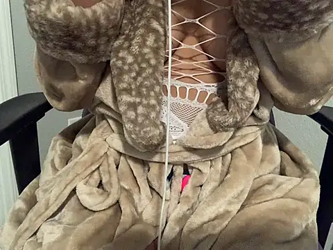 RylHoneyy online show from January 2025 01:56:02 AM