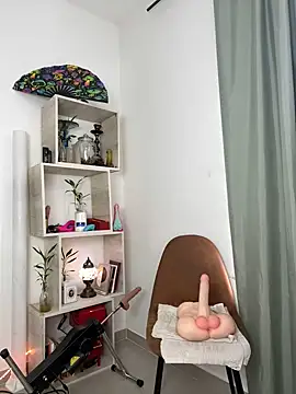 Emma Wish online show from January 2025 07:32:01 PM