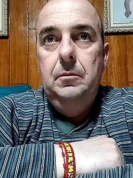 Snapshot of Hot-pico76 chatting on February 2025 11:06:01 PM Hot-pico76 online show from February 2025 11:06:01 PM