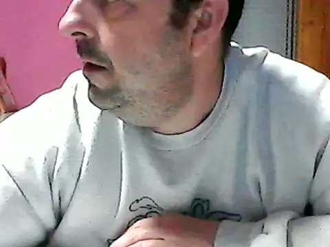 Snapshot of Hot-pico76 chatting on March 2025 05:11:02 PM Hot-pico76 online show from March 2025 05:11:02 PM