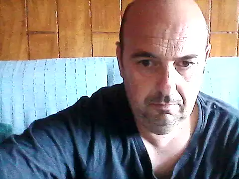 Snapshot of Hot-pico76 chatting on April 2026 04:13:01 PM Hot-pico76 online show from April 2026 04:13:01 PM