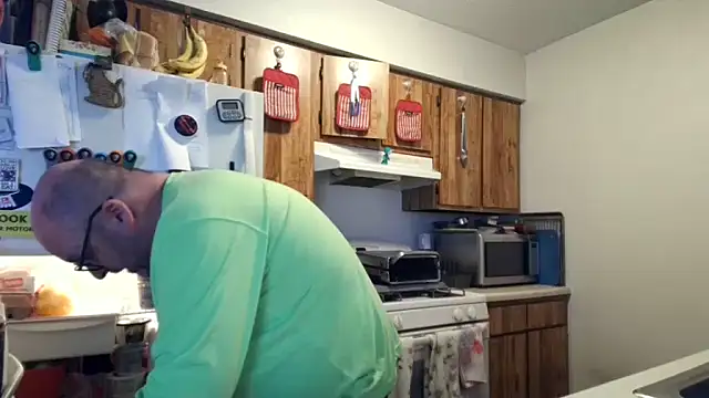 Ursulet US online show from March 2026 05:06:01 PM