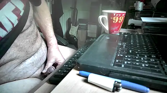 dirtyharry2022 online show from February 2025 02:48:02 PM