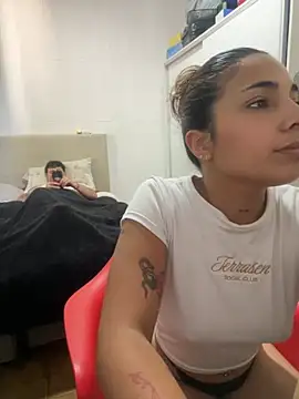 Snapshot of Athenabye chatting on November 2025 02:24:02 PM Athenabye online show from November 2025 02:24:02 PM