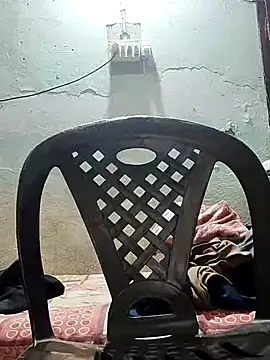 Snapshot of MalluBoyForGirls chatting on December 2025 09:07:01 AM MalluBoyForGirls online show from December 2025 09:07:01 AM