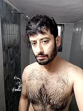 SimplyKarthik09 online show from November 2025 05:40:01 AM