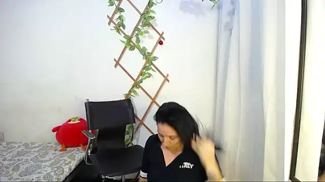 alexa milsf online show from December 2024 05:16:02 AM