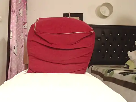 Estefani 32 online show from February 2025 07:27:02 PM