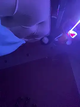 Flossy Vettie online show from March 2025 01:19:02 PM