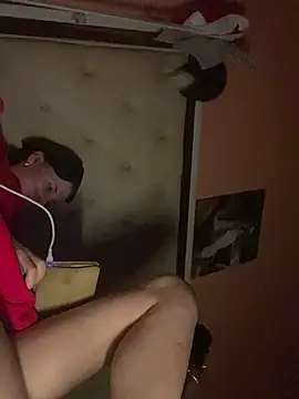 Flossy Vettie online show from October 2025 12:44:01 AM