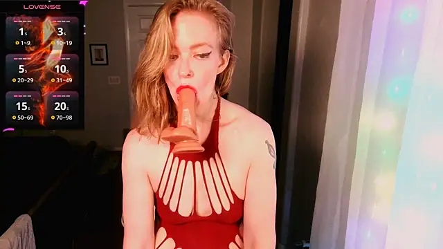 Snapshot of britteebee chatting on February 2026 10:47:02 AM britteebee online show from February 2026 10:47:02 AM