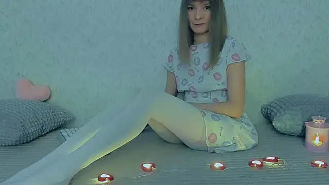 Snapshot of YourCaramel chatting on February 2025 07:37:01 AM YourCaramel online show from February 2025 07:37:01 AM