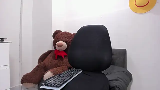 Lu doll online show from March 2026 03:01:01 PM