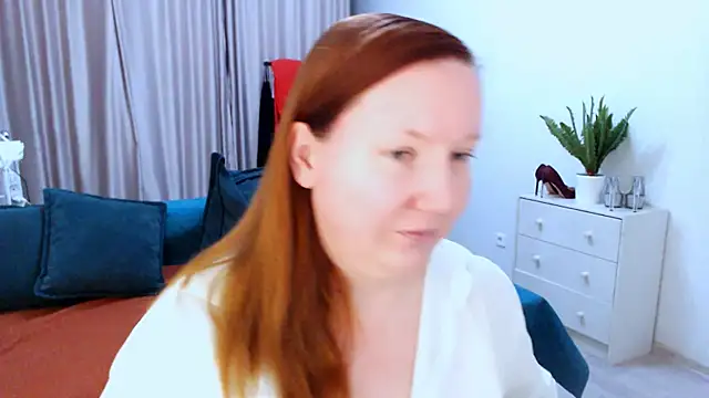 GoddessLara online show from September 2025 08:36:01 PM