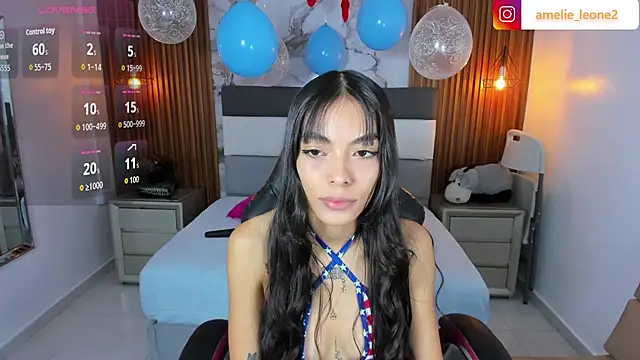 Snapshot of AMELIELEONE chatting on July 2026 12:44:01 PM AMELIELEONE online show from July 2026 12:44:01 PM