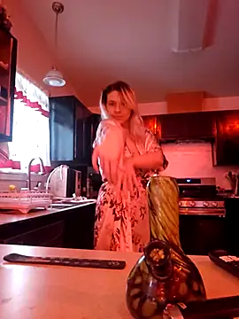 ScarletCallings420 online show from April 2026 04:46:01 AM