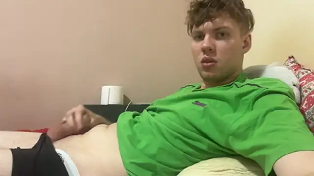 sexybooii6968 online show from December 2025 02:04:01 PM