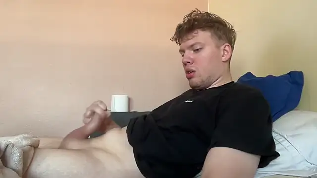 sexybooii6968 online show from March 2026 07:12:02 AM