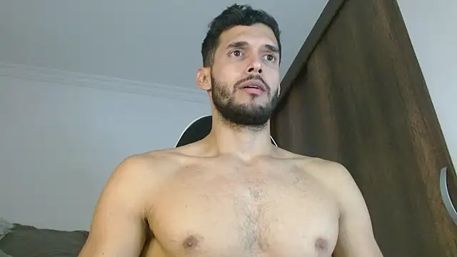 Noah jhonsonn online show from January 2025 05:15:02 PM