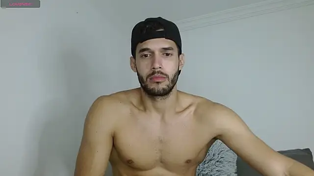 Noah jhonsonn online show from January 2025 10:40:01 AM