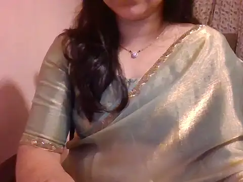 Pinky 4 online show from March 2026 05:51:01 PM