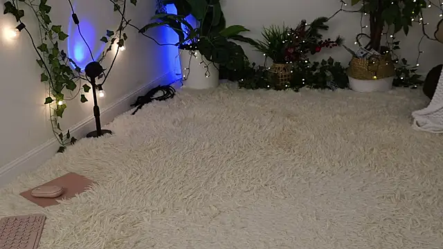 ScarletBlaze online show from February 2025 09:17:02 PM