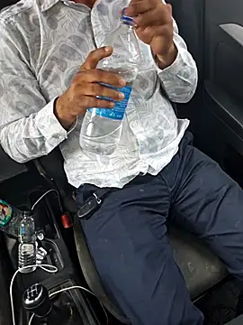 hornydick4you online show from February 2026 11:14:01 AM