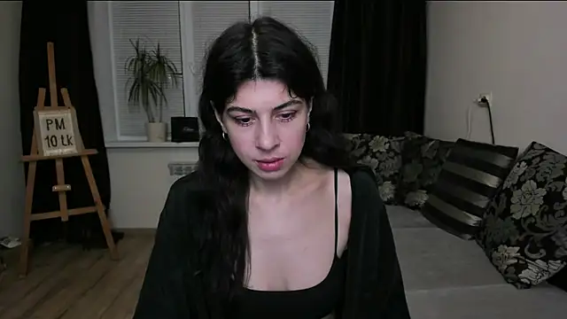 Snapshot of MolagAnna chatting on June 2026 08:00:01 PM MolagAnna online show from June 2026 08:00:01 PM