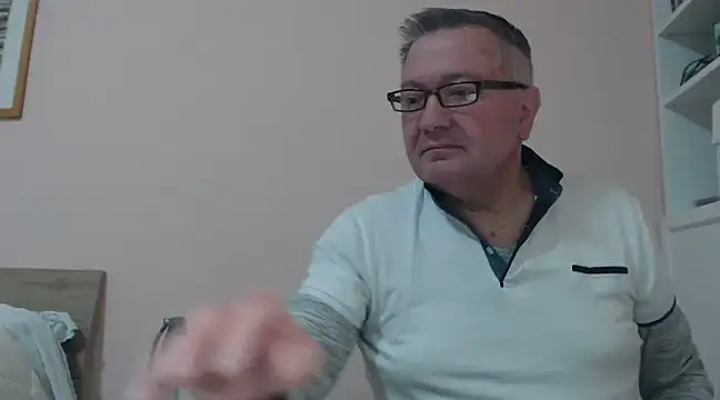 YOU6me online show from January 2025 06:27:02 PM