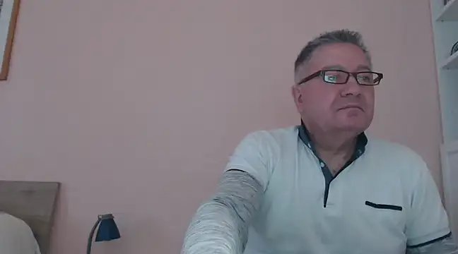 YOU6me online show from January 2025 11:10:01 AM