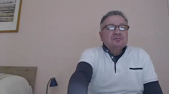 YOU6me online show from January 2025 03:22:01 PM