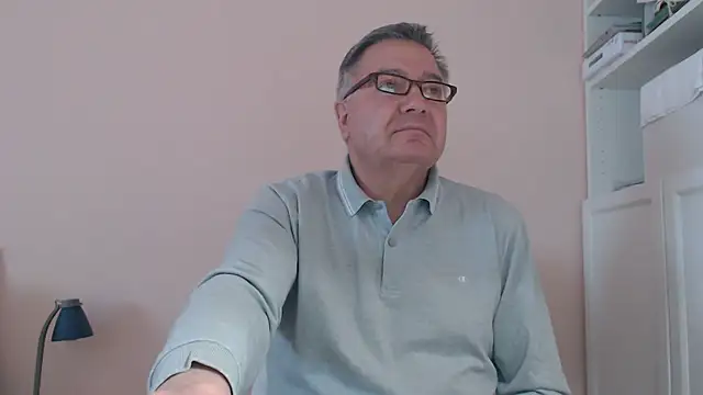 YOU6me online show from February 2025 12:06:02 PM