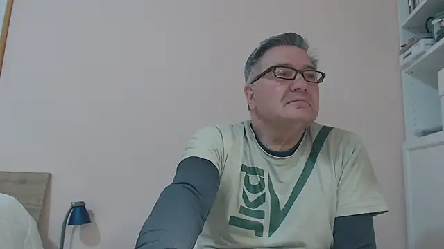 YOU6me online show from February 2025 04:03:02 PM