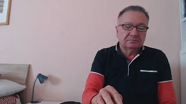 YOU6me online show from October 2025 08:00:02 AM