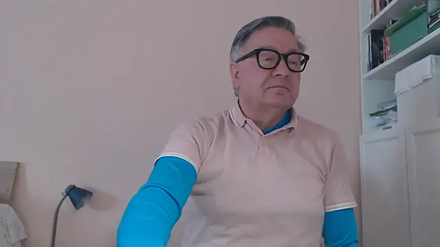 YOU6me online show from January 2026 08:29:02 AM