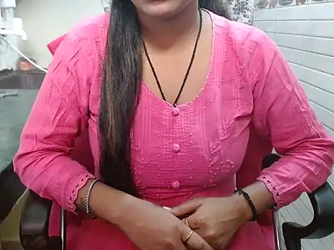 LovingPihu online show from October 2025 05:08:02 AM