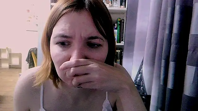 BrattyFoxyGirl online show from February 2025 07:50:02 PM