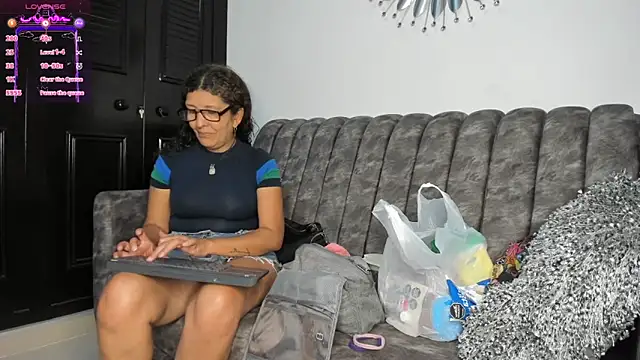 Keyla Milf online show from October 2025 02:50:02 AM