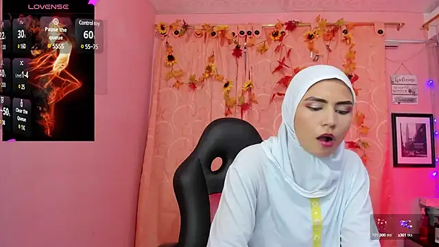 DarshaKhemu online show from December 2024 12:33:02 AM