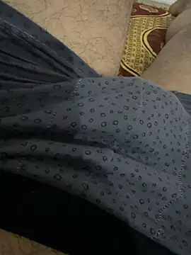 HHHHHxxn online show from April 2026 12:19:01 AM