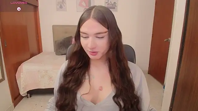 Miley Baker online show from November 2025 03:27:01 PM