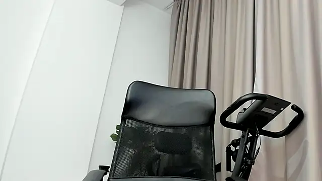 MuscleJohn online show from March 2025 12:18:02 AM